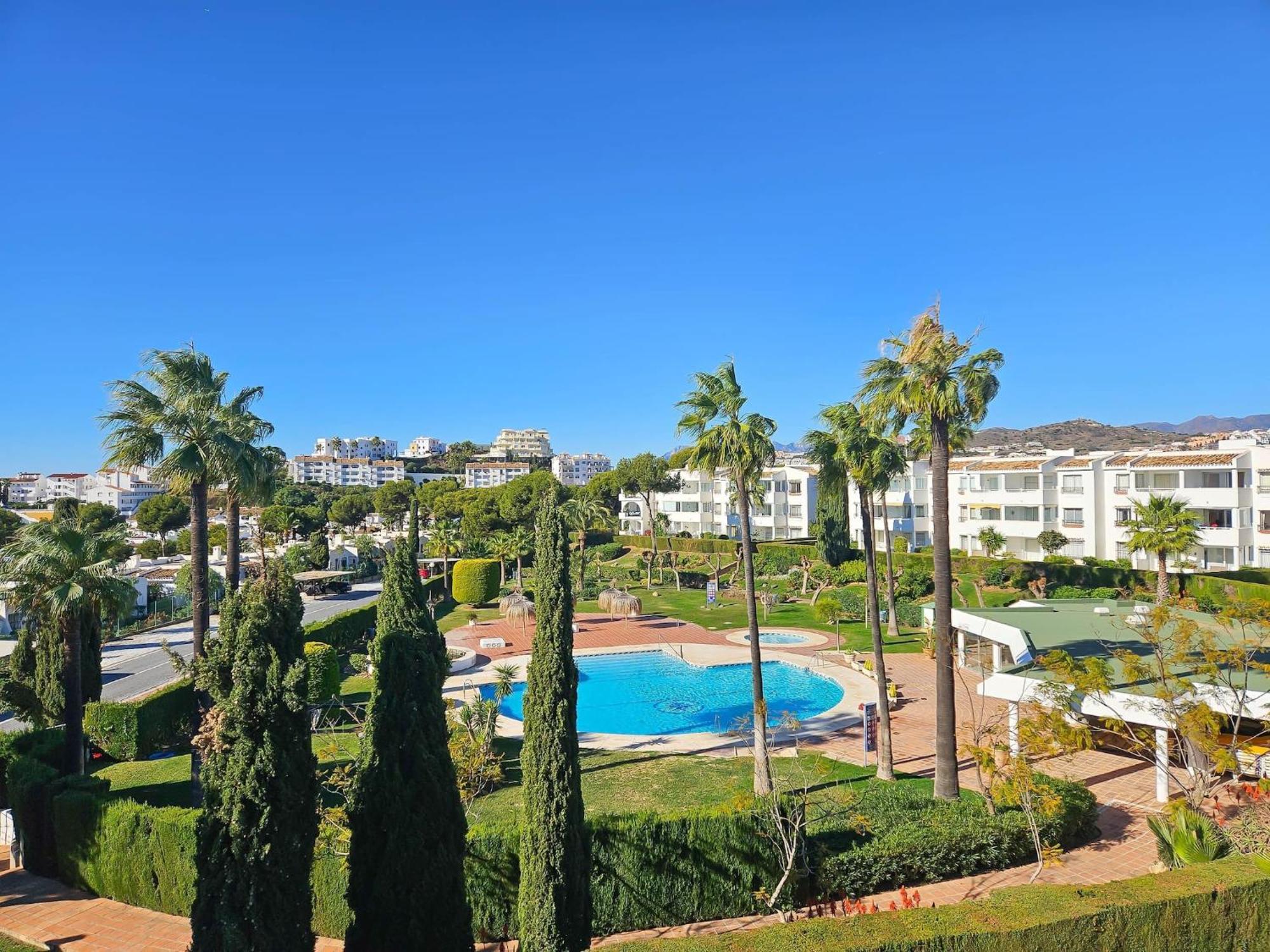 Two Bedroom Penthouse In Miraflores With Sea Views MIJAS COSTA Esterno foto